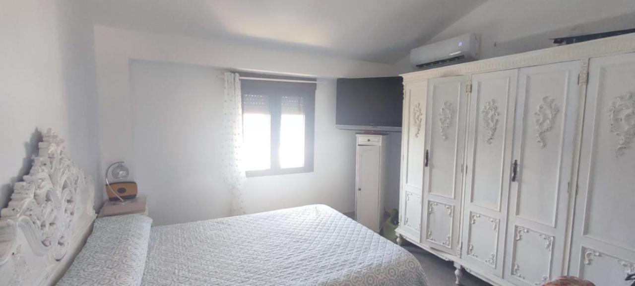 Mirador De Garciez Apartment Torre del Campo Luaran gambar